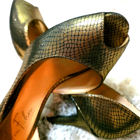 Marc Fisher Peep-Toe Festive Pumps Heels Size 8.5 M - Picture 2 of 8